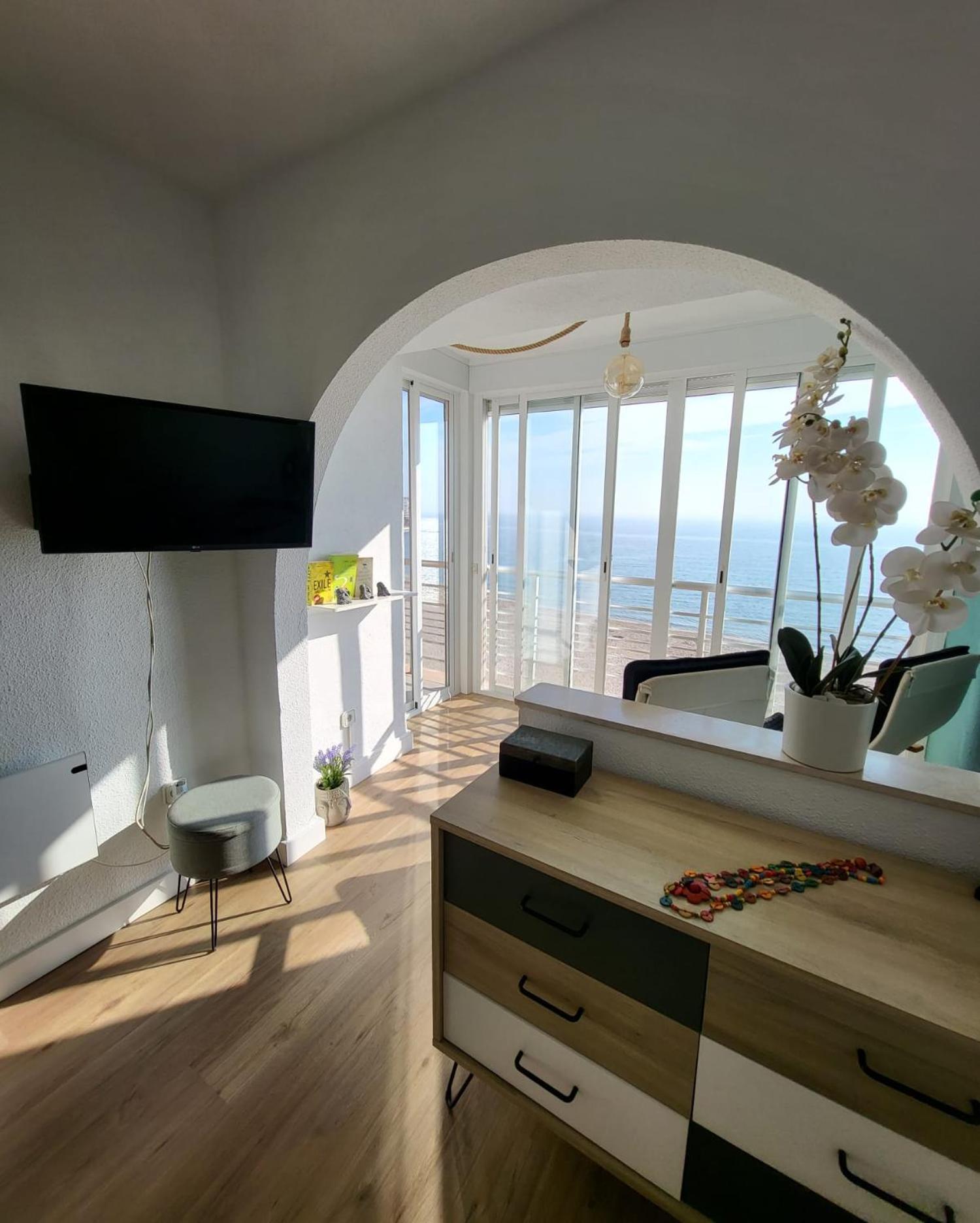 Atico Playa Muchavista - El Campello Apartment อาลิกันเต ภายนอก รูปภาพ